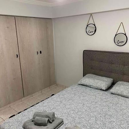Olas 1-Bedroom Apartment Near The Center Of アテネ エクステリア 写真