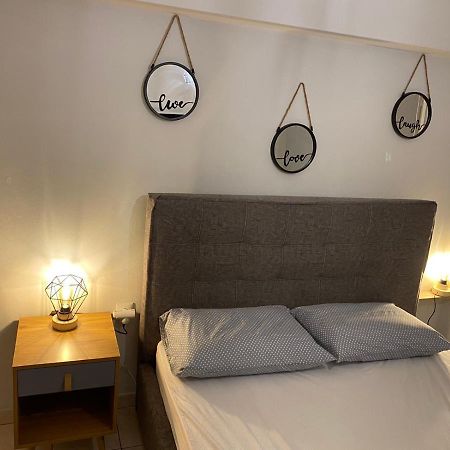 Olas 1-Bedroom Apartment Near The Center Of アテネ エクステリア 写真